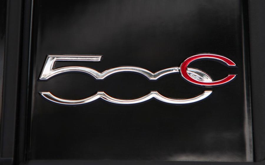  Fiat 500C 2009 года  (фото 33 из 140)